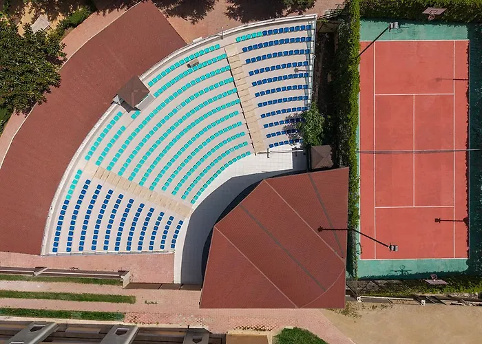 Kaia Coracesium Hotell 4*