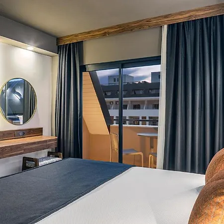 Kaia Coracesium 4* 阿拉尼亚