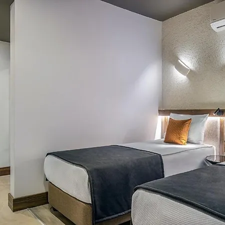 Kaia Coracesium 酒店