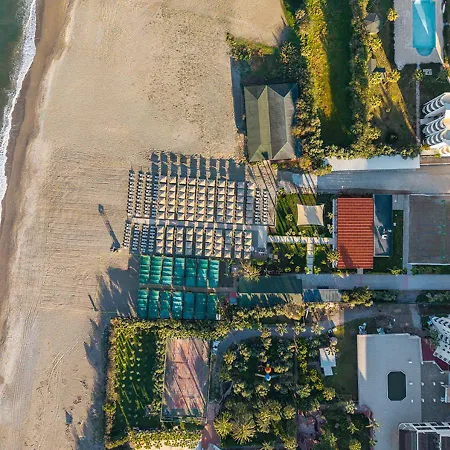 Отель Kaia Coracesium 4*